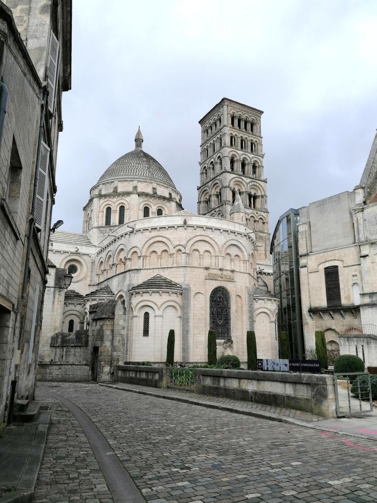 Le Verger Du Paradis Beaulieu-sur-Sonnette Exterior photo